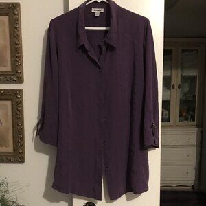 dressbarn women's shirt in soft purple, button front, size 3X.